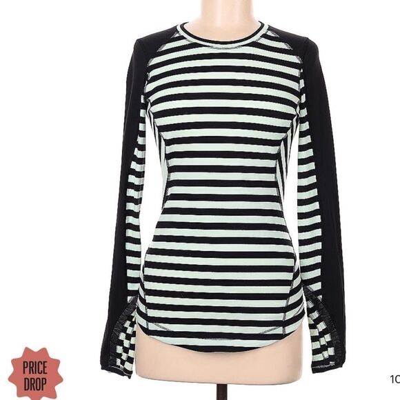 Lululemon size 8 Longsleeve Active Shirt excellent condition. - Picture 12 of 13